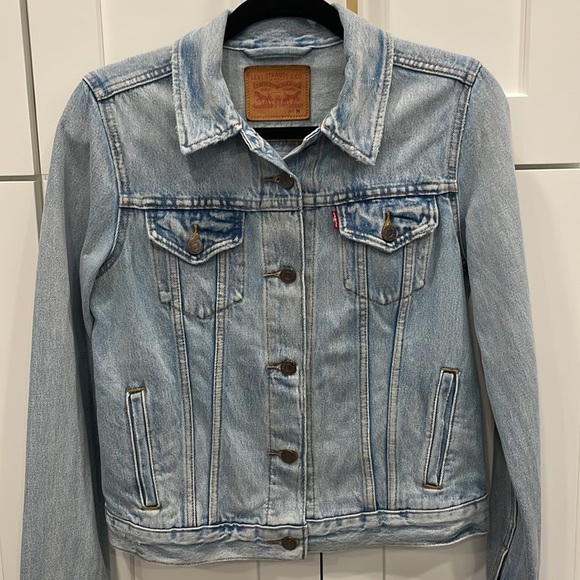 Levi’s Original Trucker Jean Jacket - Picture 2 of 12